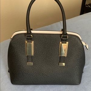 Aldo dome bag in black and white